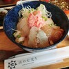 浜の七光り - 連れとお刺身交換して6種丼☆