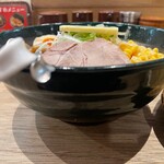 味八 - 味噌バターコーン＋味玉