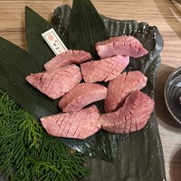 焼肉 しゃぶしゃぶ 石田屋。 北野坂店 - 