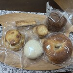 天然こうぼぱん とことこ - 11月のパン達のアリコトサマ(^○^)