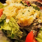大衆ビストロ煮ジル - ●シンプルグリーンサラダ650円
            サラダ系もたのみたくてシンプルなサラダを頼みました。