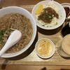 横浜中華街 台湾美食店 886食堂