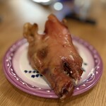 anchoa - 子豚の丸焼き　頭