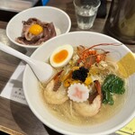 塩生姜らー麺専門店 MANNISH - 