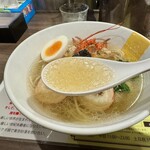 塩生姜らー麺専門店 MANNISH - 