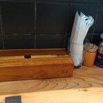 らぁ麺や ふぢとら  - 卓上