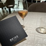 ベージュ アラン・デュカス 東京 - 