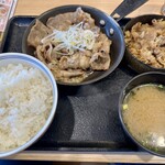 吉野家 川越北環状線上寺山店 - W定食 牛皿・牛カルビ定食  ¥987(税込)