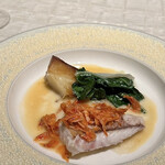 ベージュ アラン・デュカス 東京 - 