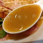 麺家 たけ田 - スープの感じ