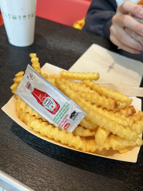 シェイク シャック 渋谷店 (Shake Shack) - 渋谷/ハンバーガー シェイク シャック 渋谷店 (Shake Shack) - 渋谷/ハンバーガー