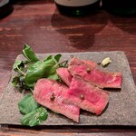 カントニクス - 短角牛のおつまみステーキ