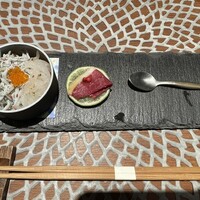 魚坐 - 