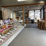 美作百味菓匠館 大文字 本店 - 