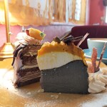 カフェ デ アゲンダ - ハロウィンバスチー　ちょっと黒ごまが多かったかな〜(^.^;