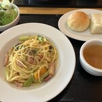 ＰＵＢＬＩＣ ＤＩＮＥＲ - 