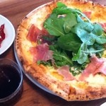 BARE PIZZA POCO - 店内限定もある