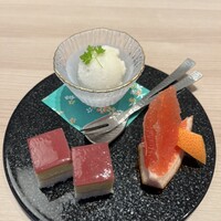 和食日和 おさけと 日本橋三越前 - 