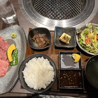近江牛専門店 万葉 まえだ亭 - 