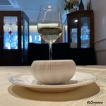 プチレストラン ブーケ・ド・フランス - Setzer Roter Veltlinerと菱蟹のフランのエキューム仕立て