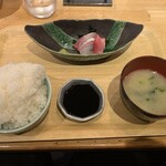 うみからそらへ - オリーブブリづくし定食１８００円　ご飯と付き出し、味噌汁