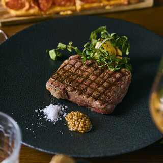 国やジャンルにとらわれない、独創的で外さないラインナップ