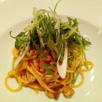 IMPASTO - 自家製タリオリーニ:オマール海老と赤海老の濃厚なソース 九条ねぎをのせて¥2100
