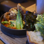 LATTE GRAPHIC - チキンパルメザン(パン付き)@税込1,518円