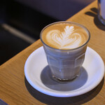 LATTE GRAPHIC - セットドリンク@税込385円＋カフェラテ(Hot)@税込88円