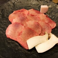 肉や大善 知立クロスゲート店 - 