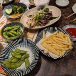 海鮮と骨付鳥 讃岐酒場 - 