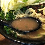 家系ラーメン クックら - スープ