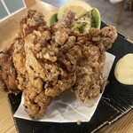 たき火炉端 雨やどり - 晴れる屋のザンギ