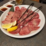 焼肉カネヤス - 