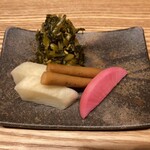 はらまさ - 香の物（大根の梅酢漬け＆　甘酢漬け・山牛蒡味噌漬け・高菜漬け）