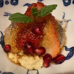 はらまさ - いちごパフェ（いちご・ザクロ・日本酒ジュレ・カスタードクリーム）