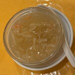 清香園 - 蟹肉入りフカヒレスープ