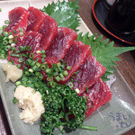 鳥よし - くじら　赤身刺し