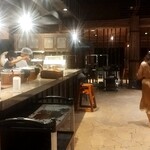 Ulu Ulu Safari Restaurant - 