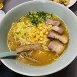 大龍 - ニンニクラーメン