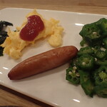 トーコーキッチン - ウインナー&スクランブル 副菜二品