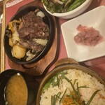 ロイヤルホスト - 