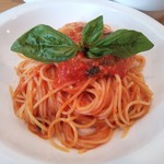 バジリコ(スープ・サラダ付) \820