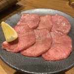 焼肉ホルモン 新井屋 - 