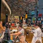 Starbucks Reserve Roastery - 