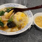 チャイニーズレストラン花蓮 - 中華あんかけ炒飯¥900