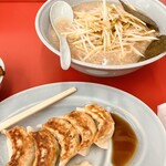 ラーメンショップ 椿 河内店 - 