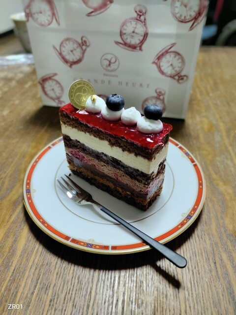 パティスリー グランウール （Patisserie GRANDE HEURE） - 市が尾