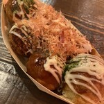 銀だこハイボール酒場 - 安定のソースたこ焼き