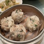 中国料理 四川 - シュウマイ、旨みがギュッと詰まってます！